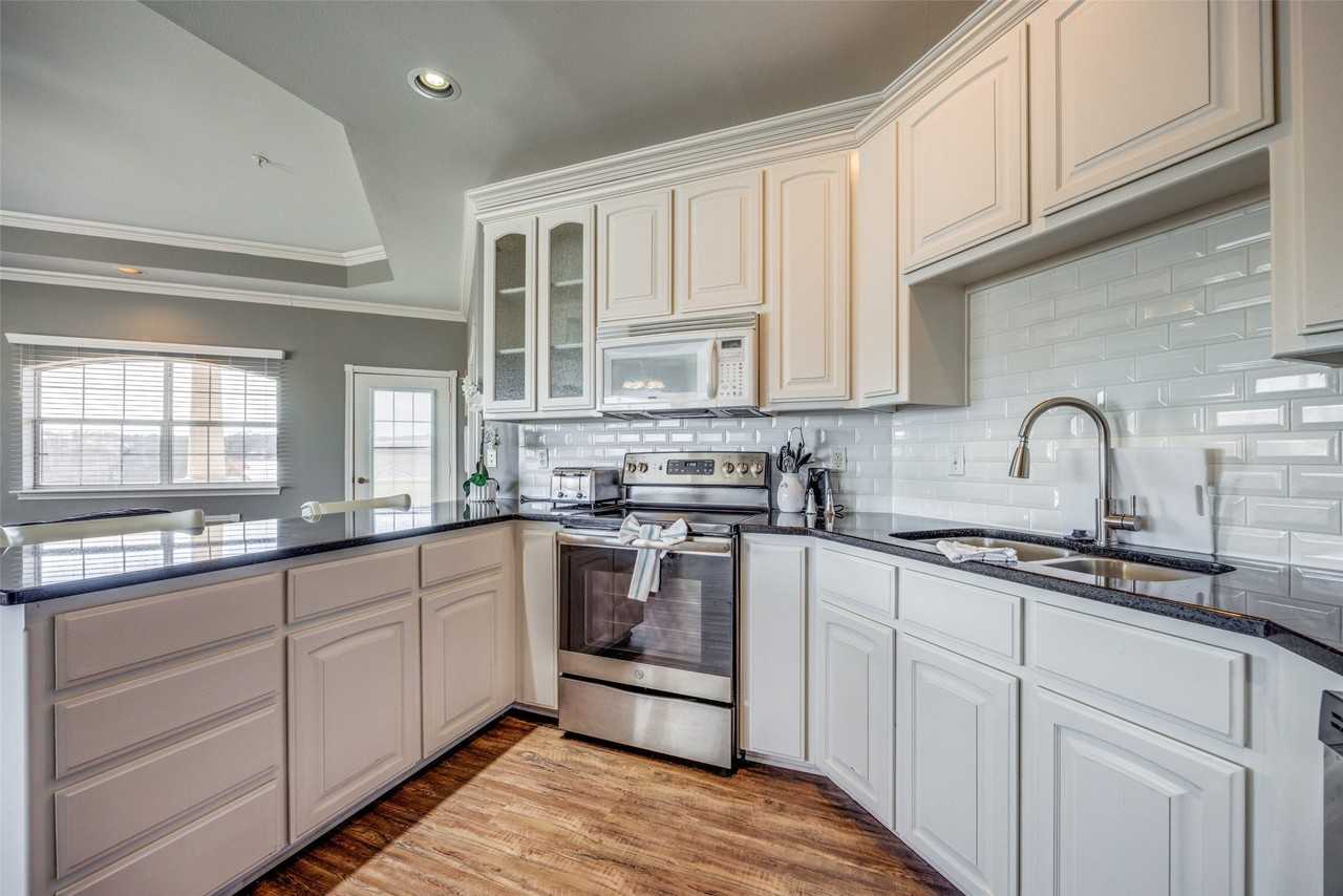 290 Tanglewood Cir #5447-48 - Photo 3 of 21
