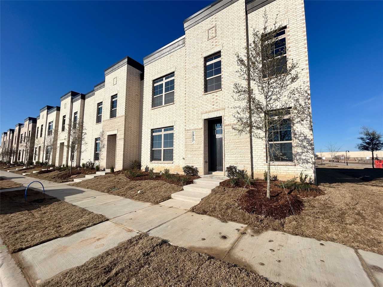 2909 Ali Dr