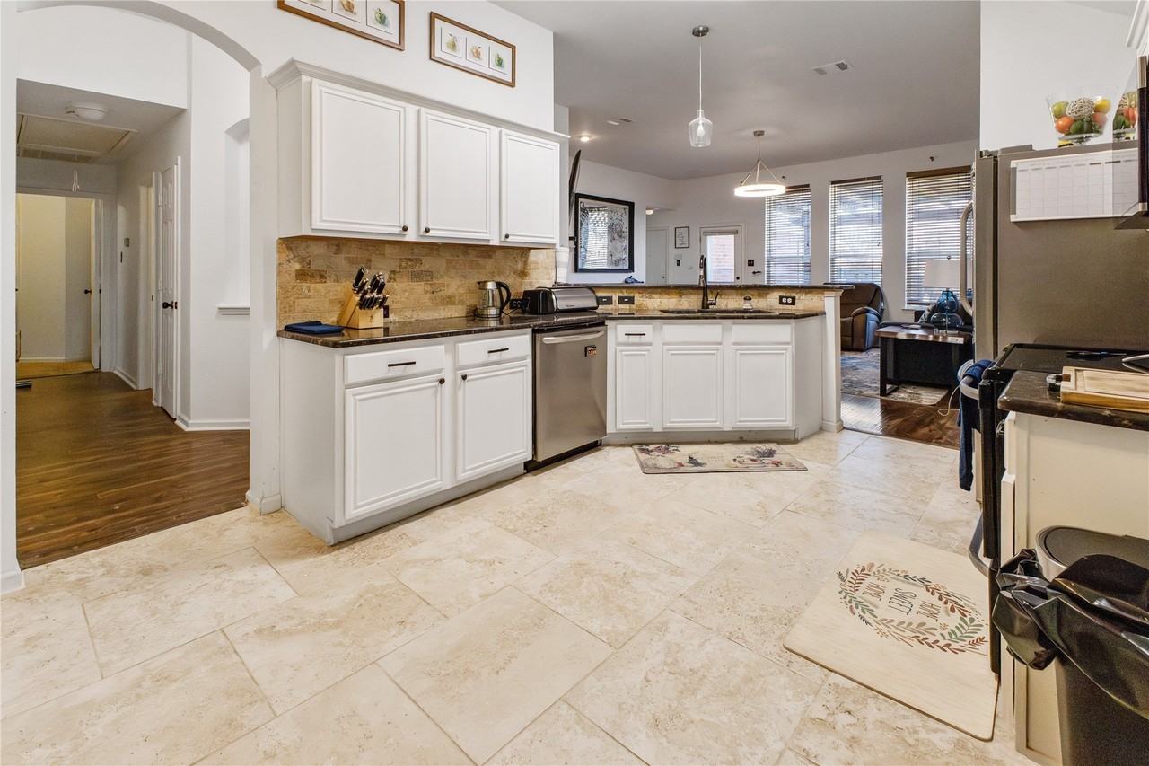 2016 Piedmont Dr - Photo 5 of 6