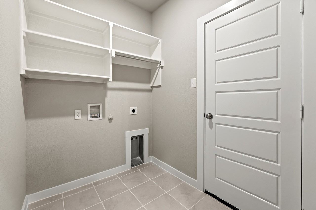 102 Travine Dr - Photo 4 of 24