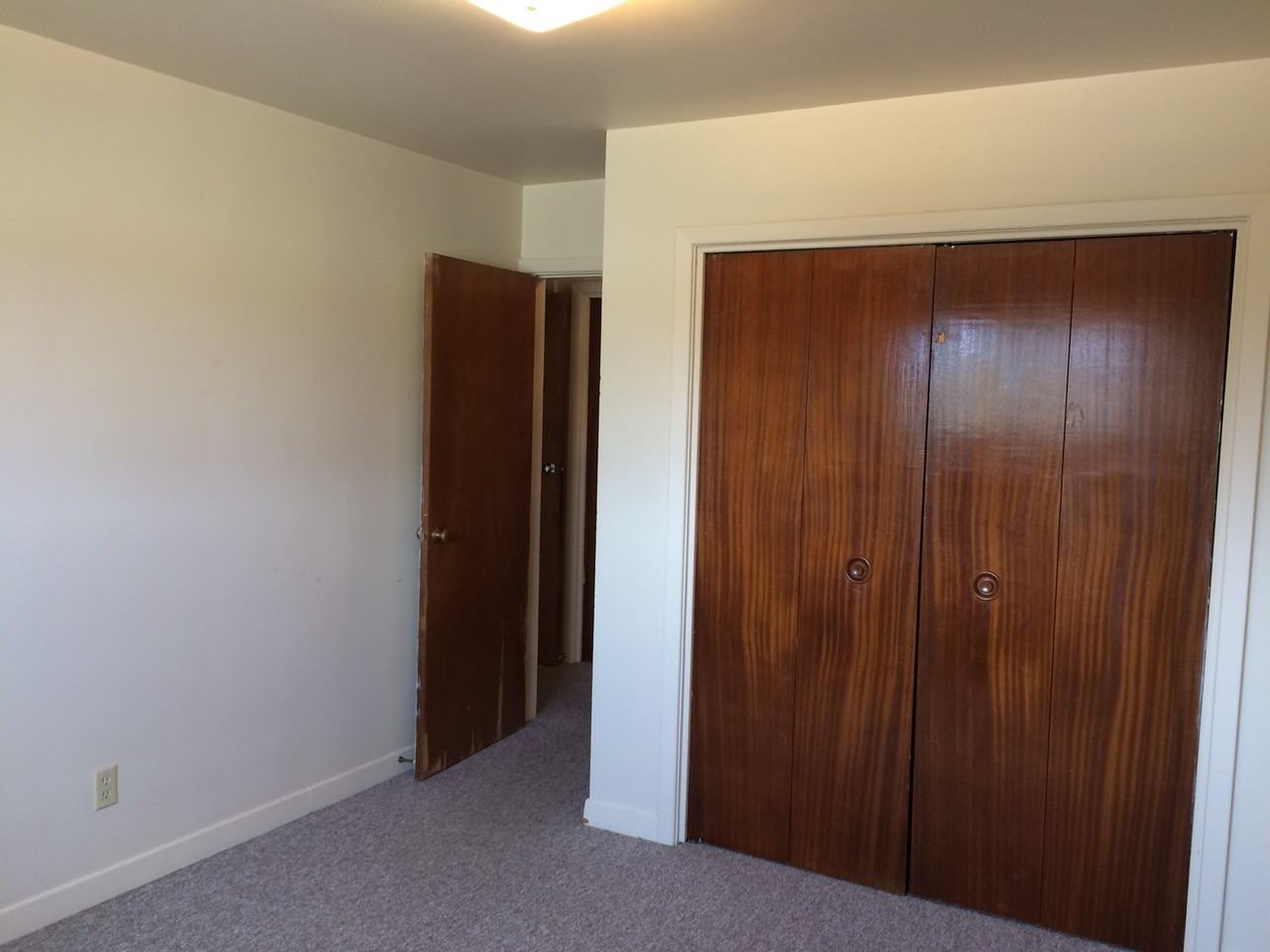 730 ROSE AVENUE #11 - Photo 7 of 10