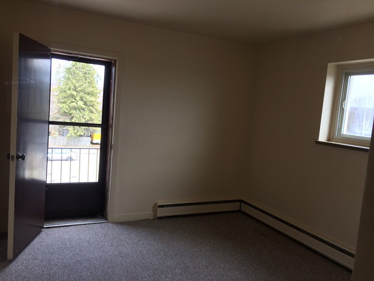 730 ROSE AVENUE #11 - Photo 6 of 10