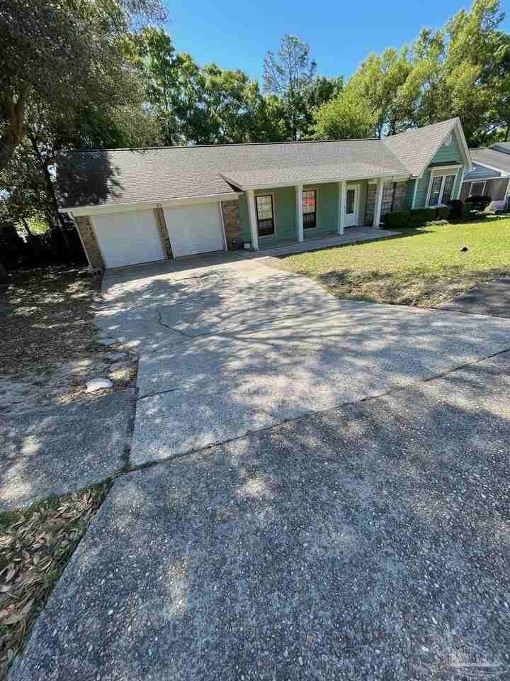 4615 Gladstone Dr - Photo 4 of 41