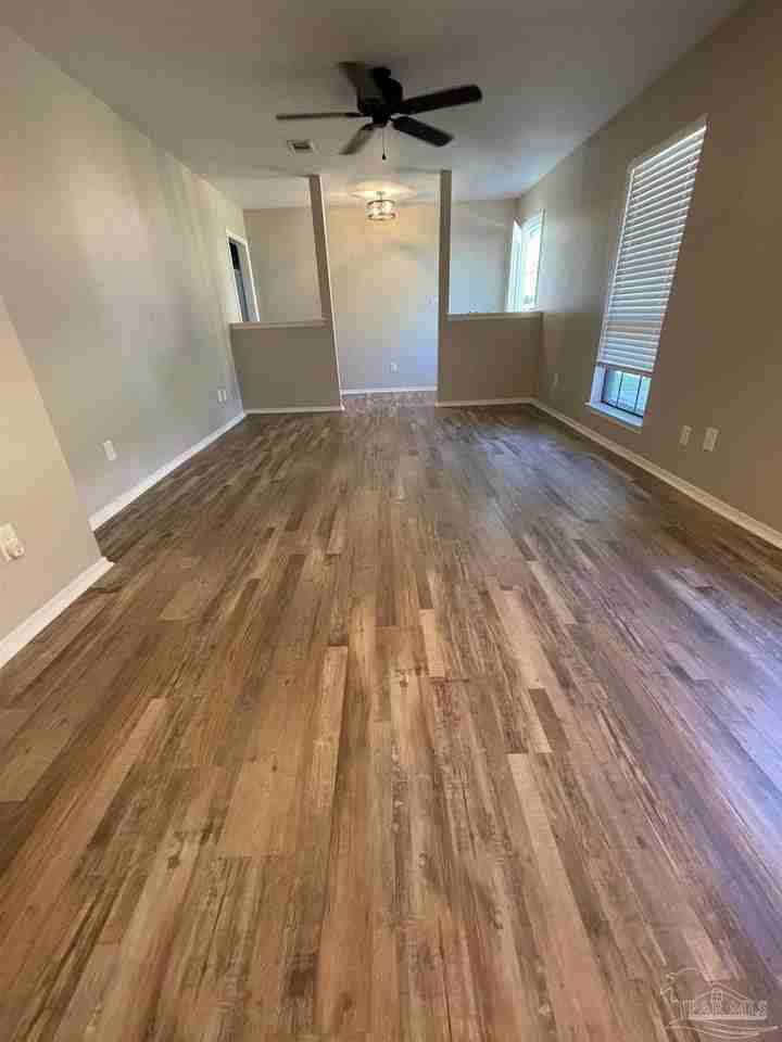 4615 Gladstone Dr - Photo 7 of 41