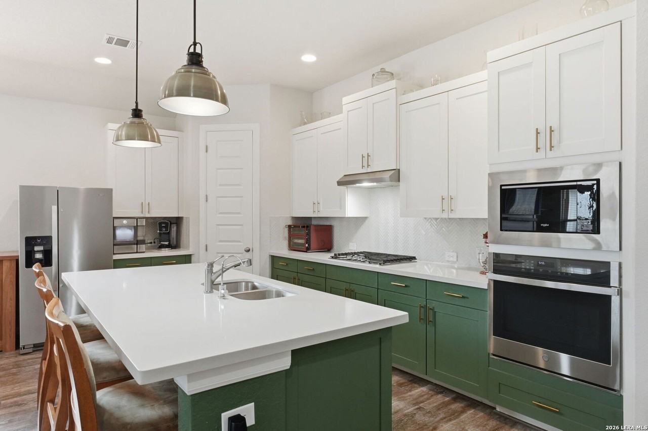 5334 Black Walnut - Photo 7 of 40