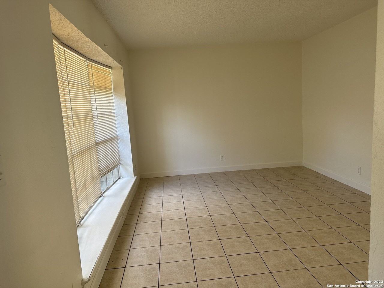 7138 Brecon - Photo 2 of 10