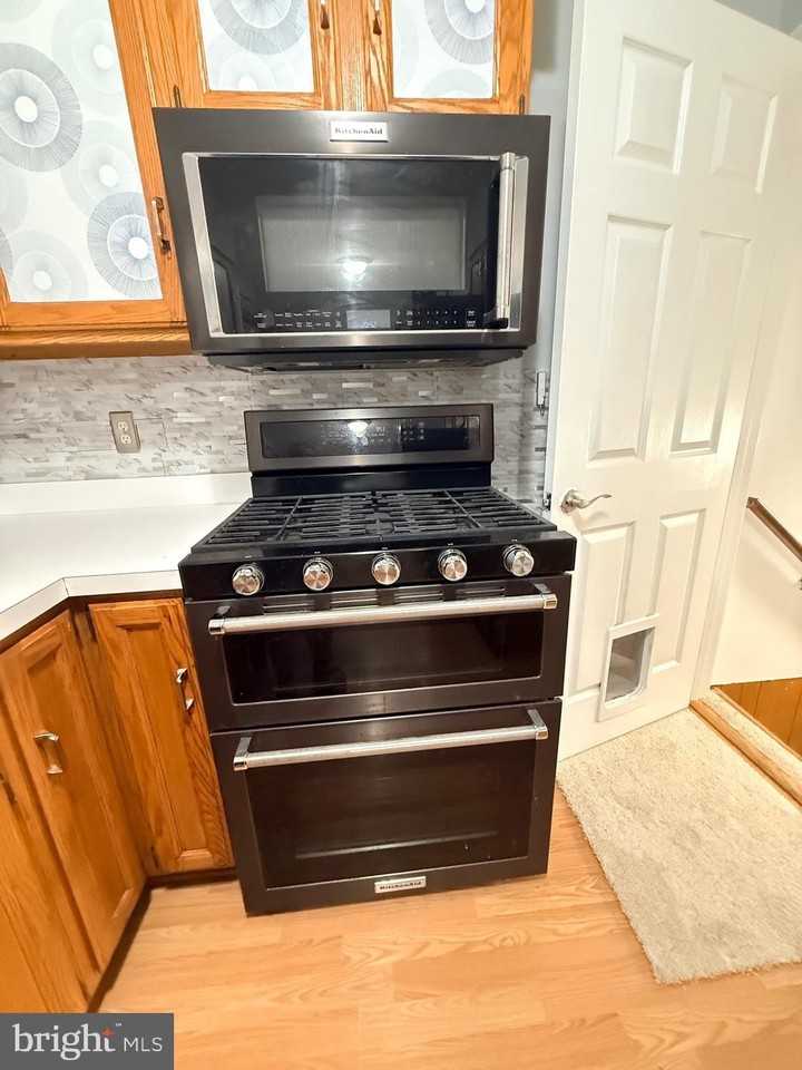 32 Provincial Pkwy - Photo 5 of 21