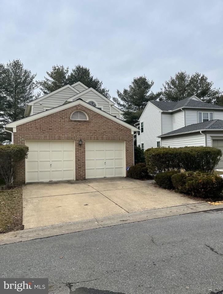 6 Marketree Ct - Photo 3 of 50