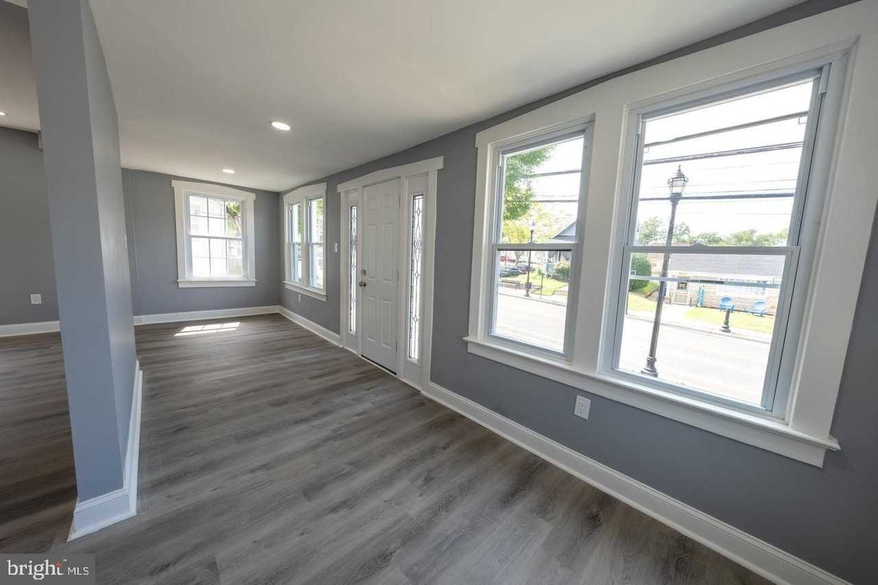 316 Clements Bridge Rd - Photo 6 of 36