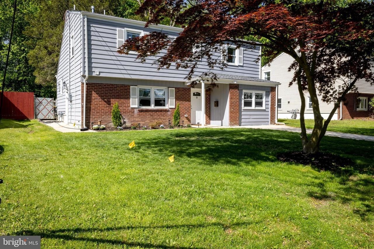 21 Dixmont Ave - Photo 3 of 22