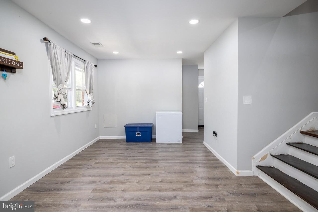21 Dixmont Ave - Photo 5 of 22