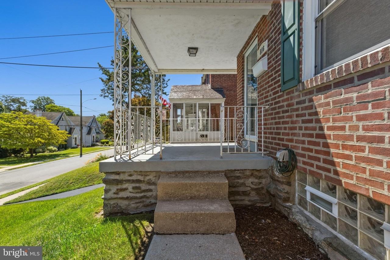 816 Naylors Run Rd - Photo 3 of 32
