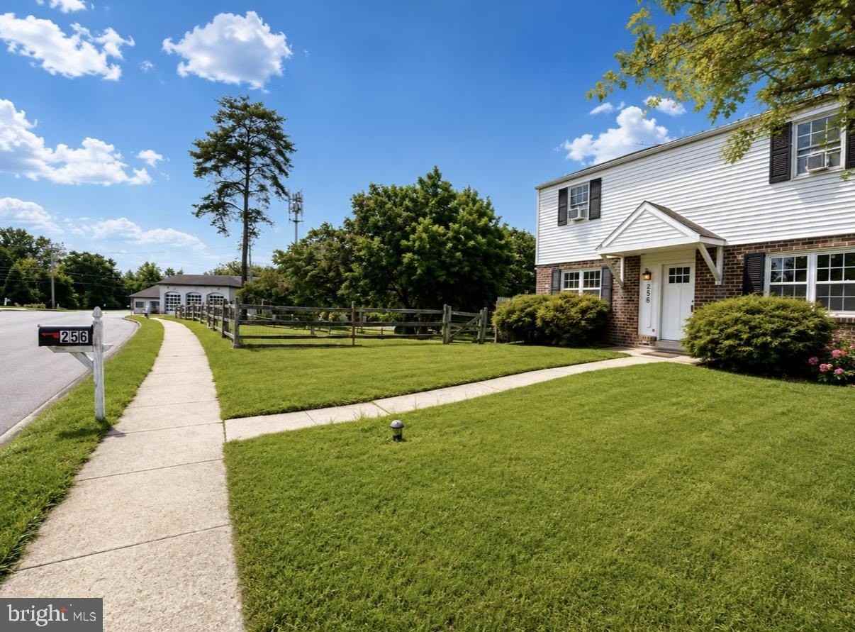 256 W Beidler Rd - Photo 2 of 33