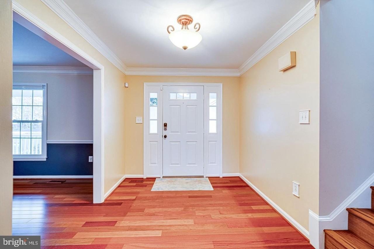 3022 Dower House Dr - Photo 2 of 50