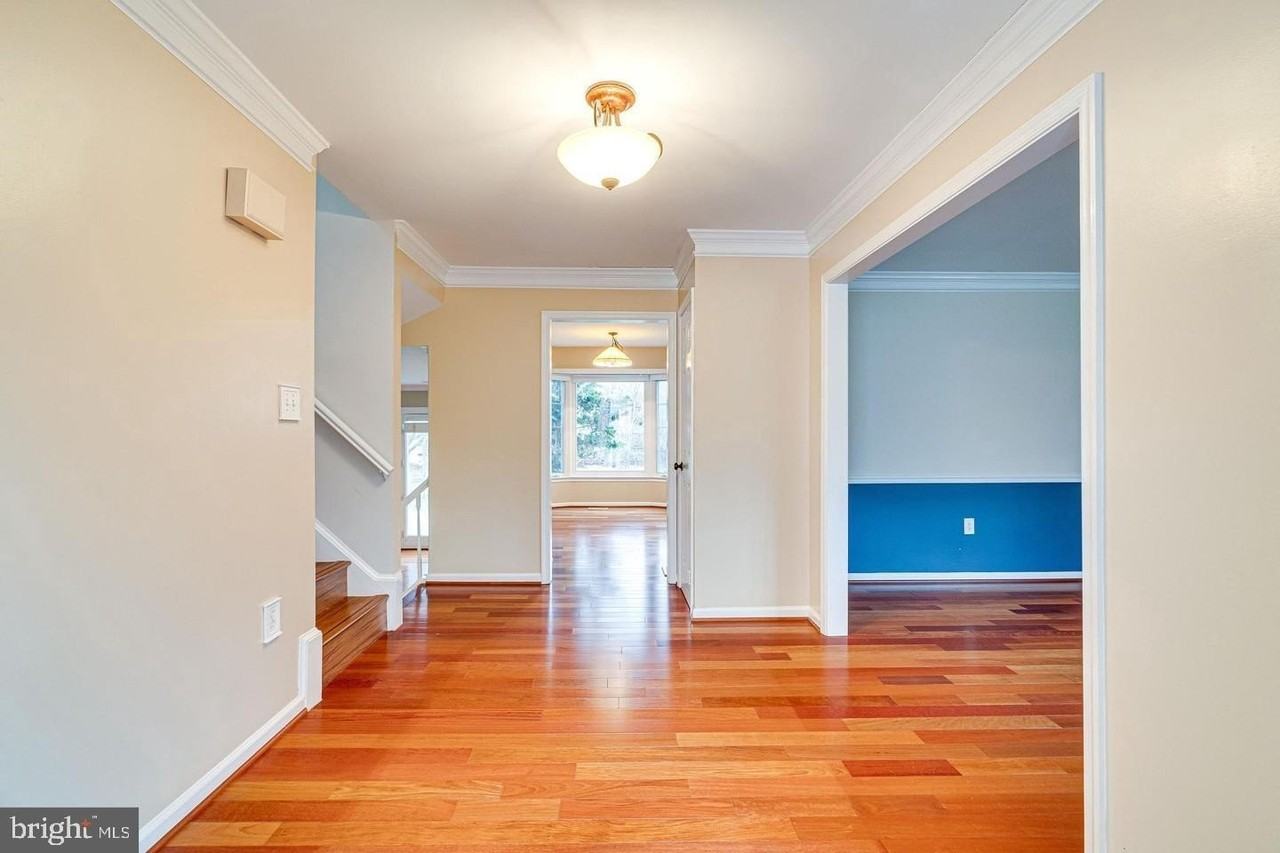 3022 Dower House Dr - Photo 5 of 50
