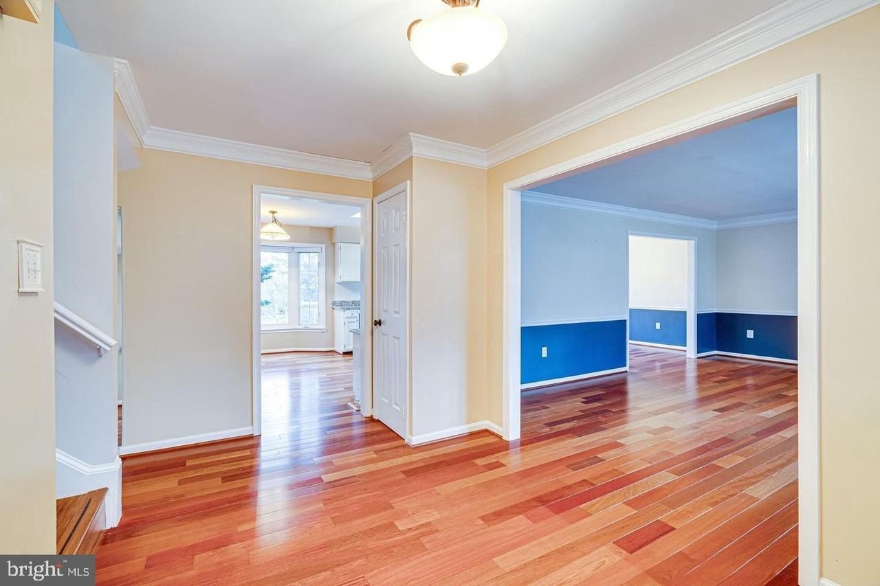 3022 Dower House Dr - Photo 6 of 50