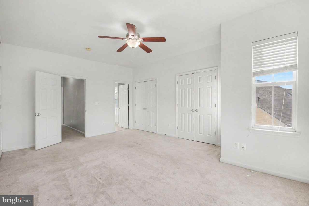 3041 Chinkapin Oak Ln - Photo 6 of 29