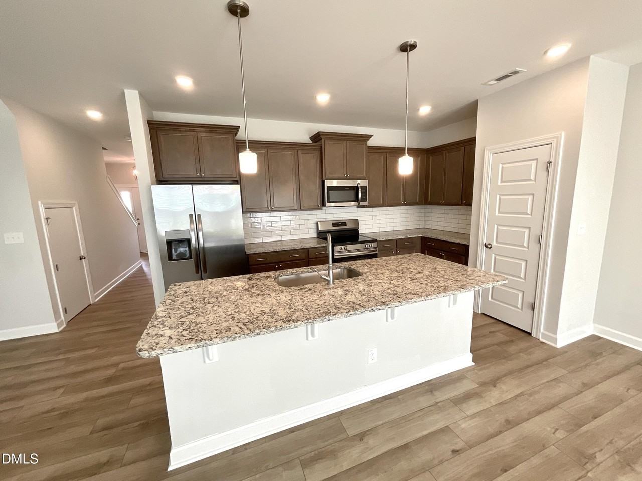33 Pansy Park - Photo 5 of 24