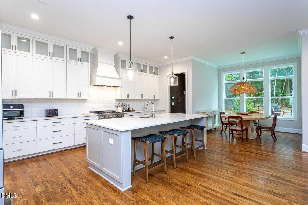 801 Carolina Ave - Photo 4 of 34