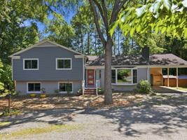 featured image of 603 N Estes Dr