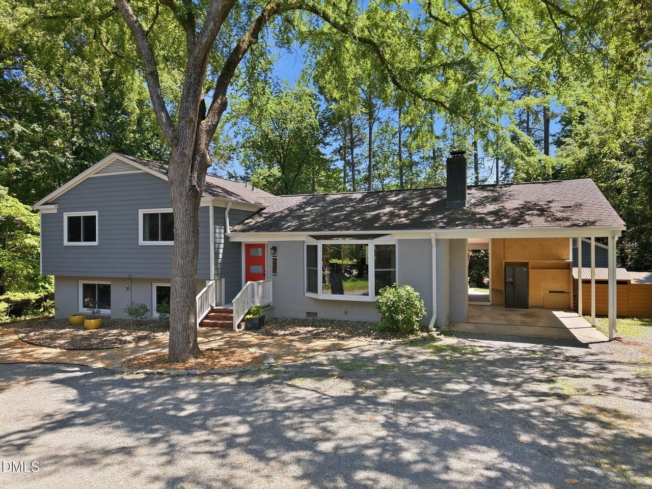 603 N Estes Dr - Photo 3 of 50