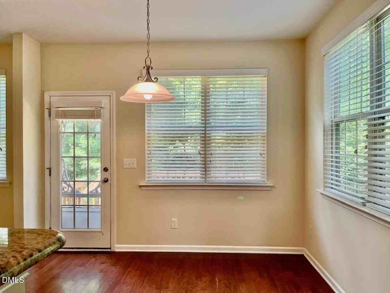 525 Sandy Whispers Pl - Photo 6 of 23