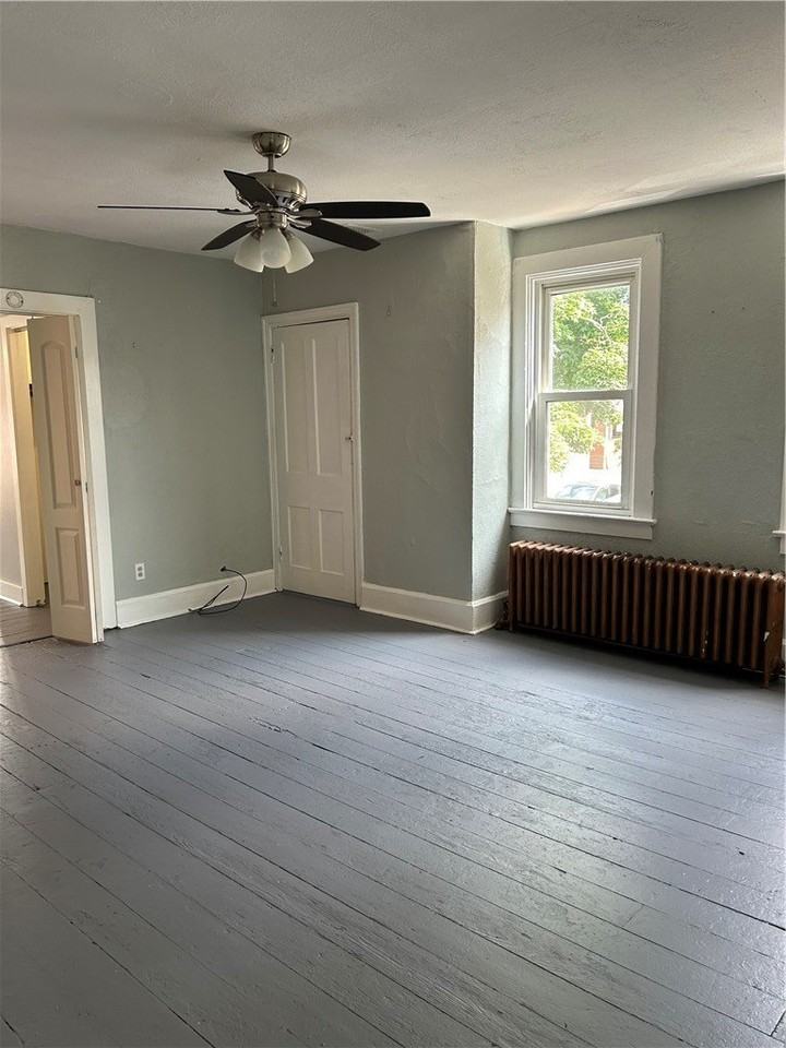 513 Edmond St #2 - Photo 3 of 13