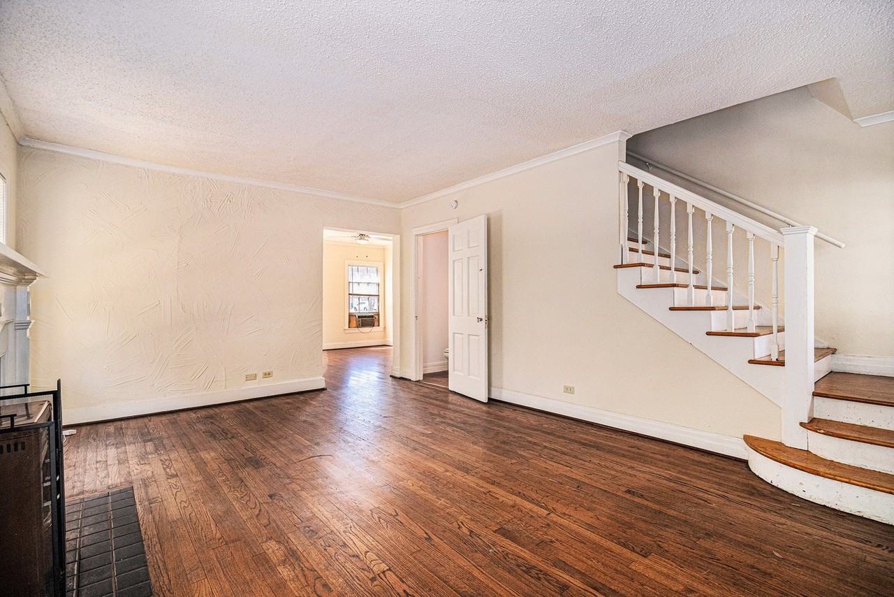 6302 Belmont Ave - Photo 6 of 32