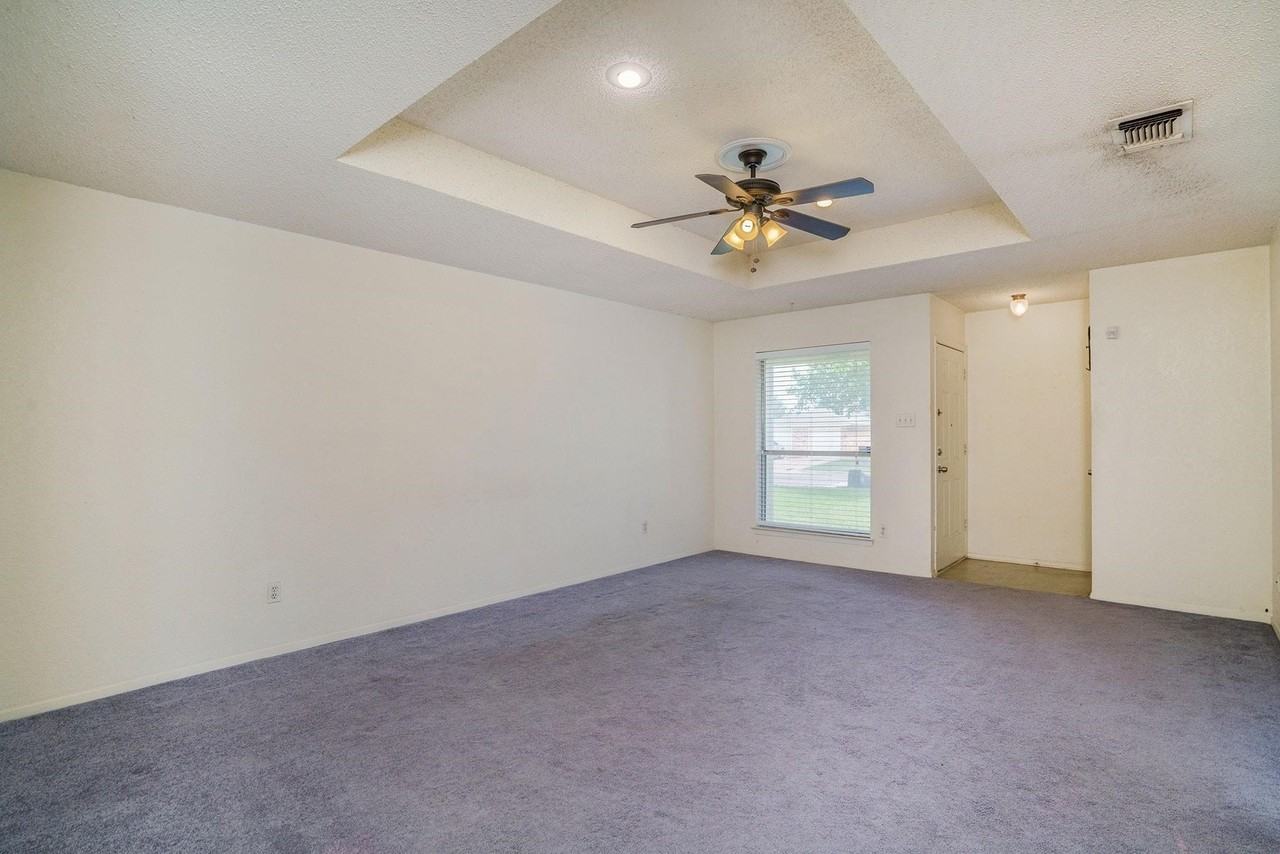 3628 Hulen Park Cir - Photo 6 of 25