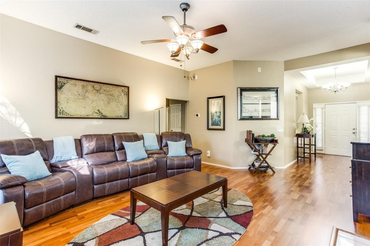 10305 Preston Vineyard Dr - Photo 6 of 20
