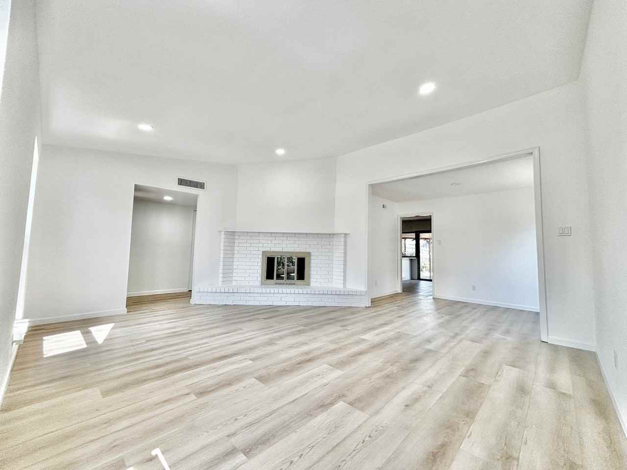 8813 Westfield Dr - Photo 2 of 23