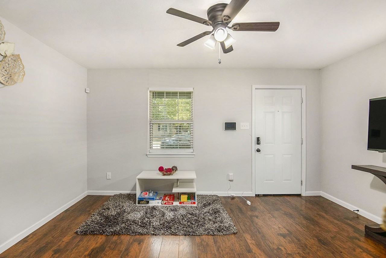 508 Ne 18th St - Photo 3 of 24