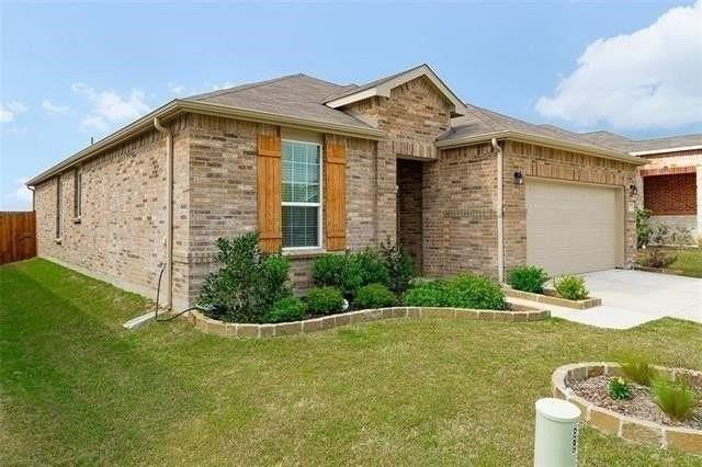 317 Mariscal Pl - Photo 2 of 17