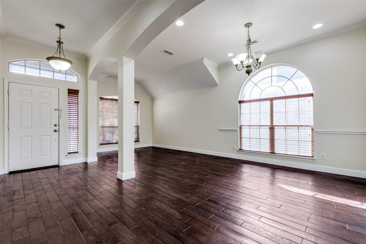 3505 Hickory Bend Trl - Photo 2 of 25