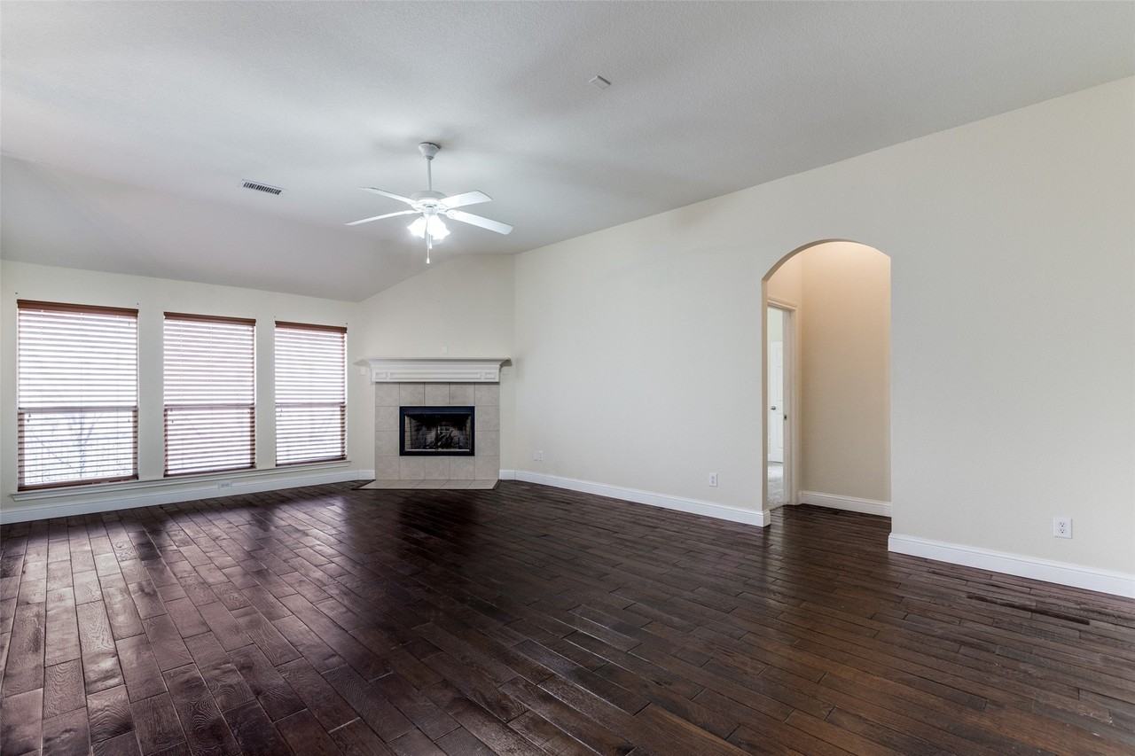3505 Hickory Bend Trl - Photo 6 of 25