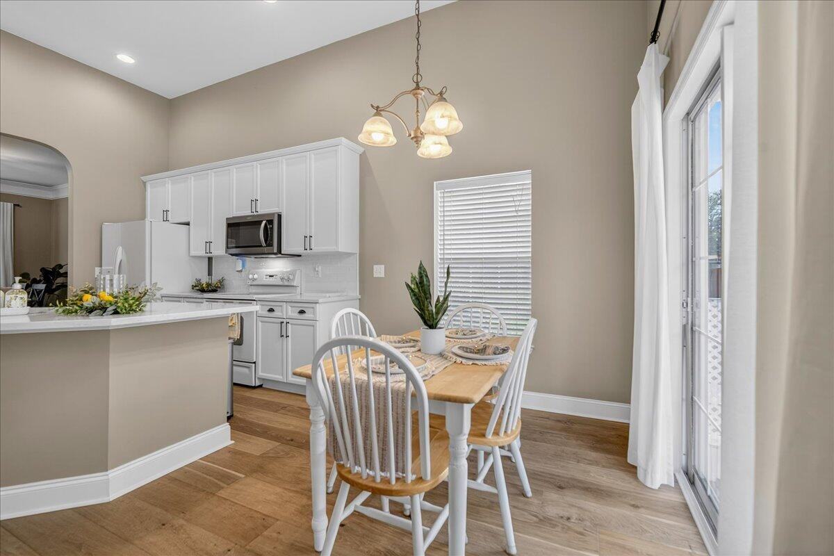 101 Chancellors Dr #1 - Photo 3 of 10