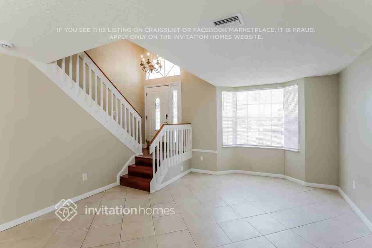 11784 Nw 1st St - Photo 4 of 18