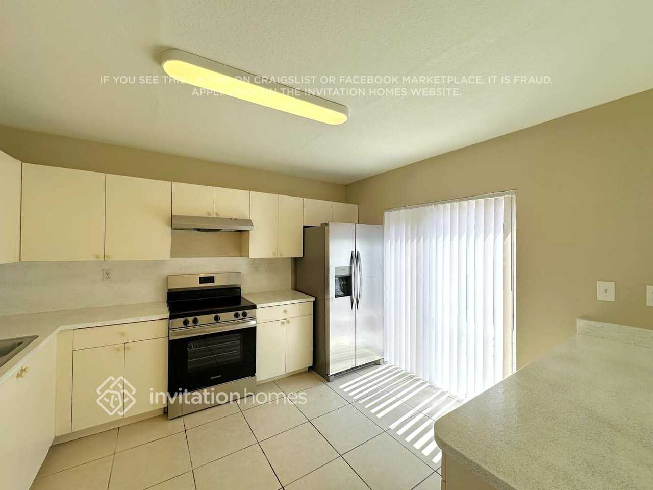 5886 Sw 162nd Path - Photo 7 of 19