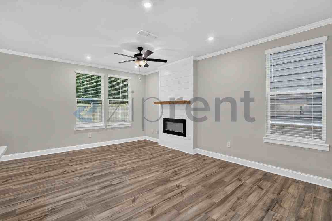 705 Stickley Oak Way - Photo 4 of 38
