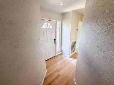 318 Flora Vista Drive - Photo 6 of 8