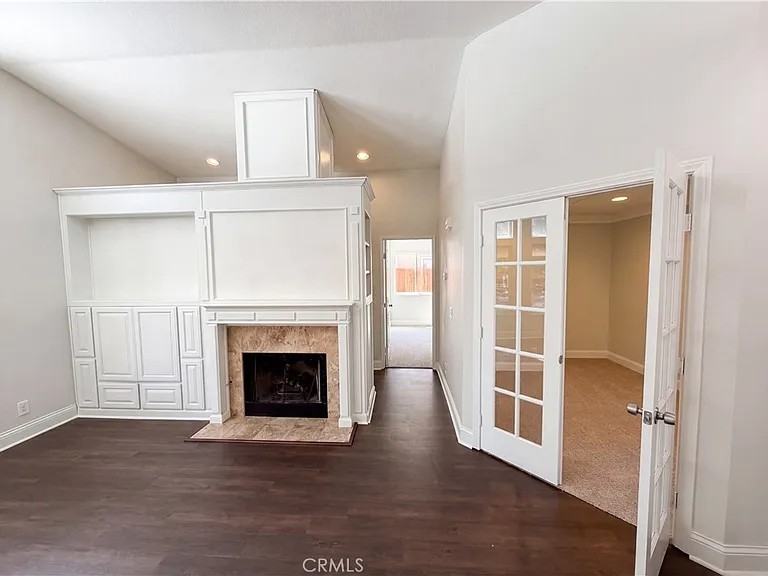 44758 Potestas Drive - Photo 2 of 11