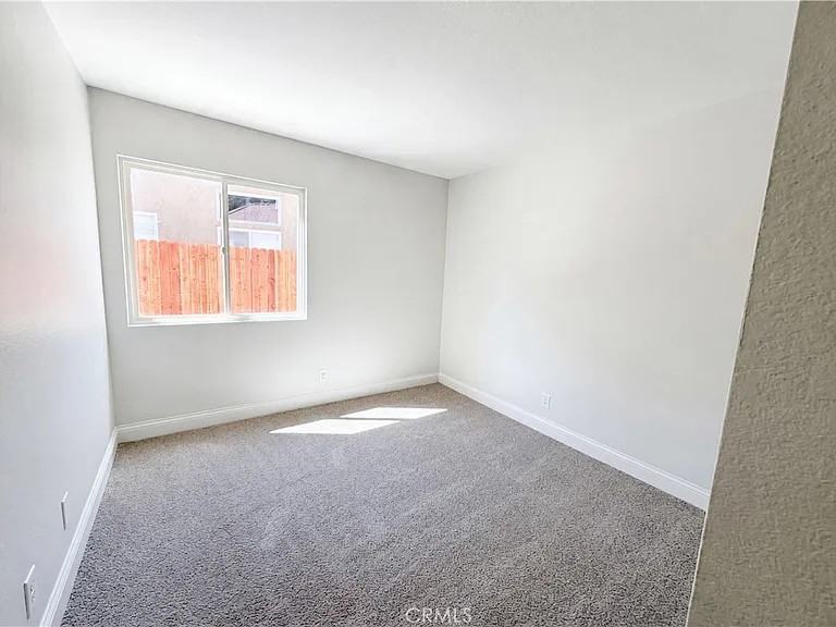 44758 Potestas Drive - Photo 5 of 11