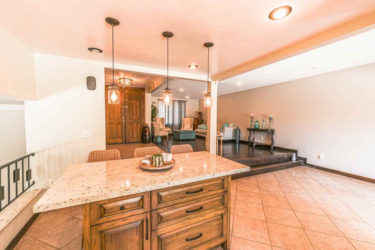 20212 Valerio St - Photo 7 of 25