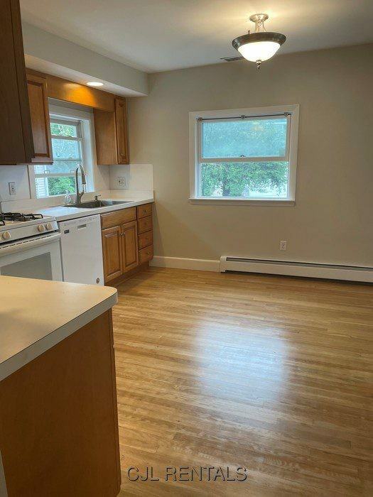 146 Chapel St - Photo 7 of 28