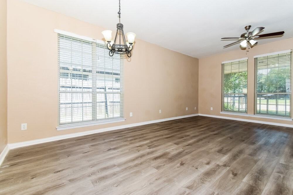 7921 Wayne Way - Photo 5 of 16