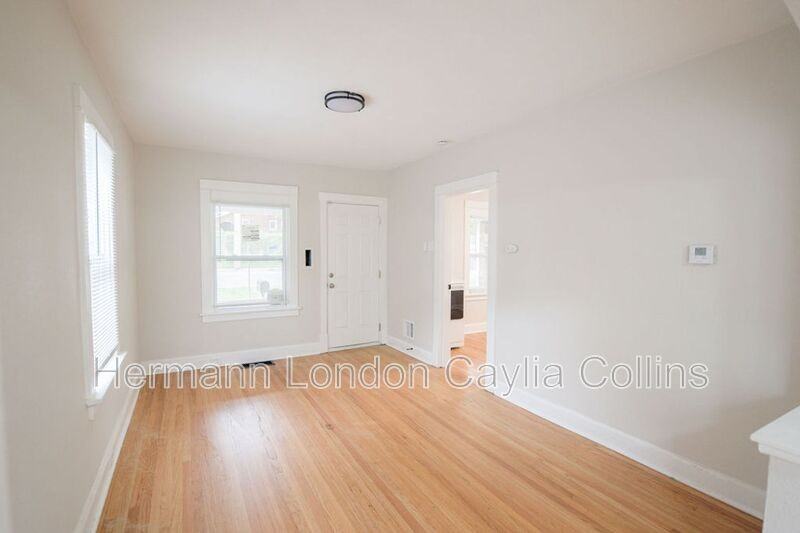 3424 Lucas And Hunt Rd - Photo 2 of 13