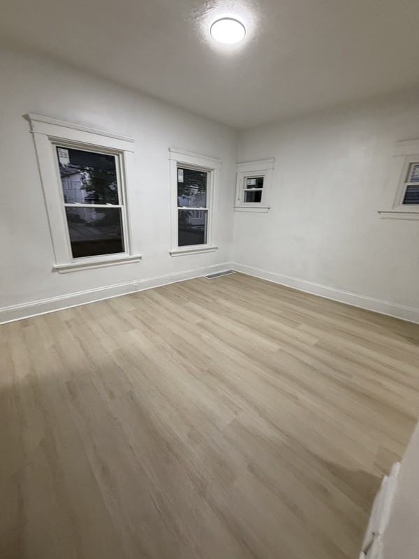 2016 Halstead Ave - Photo 7 of 29