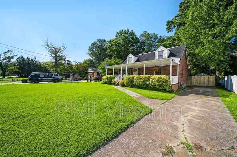 1641 E Bayview Blvd - Photo 2 of 41