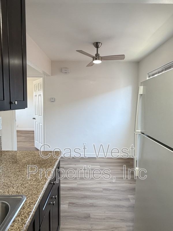 816 S Orange Ave - Photo 6 of 15