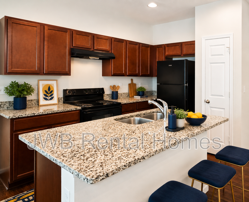 1282 Lake Shore Blvd - Photo 3 of 12